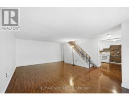 38 - 120 Ling Road, Toronto, ON M1E4V9 Photo 9