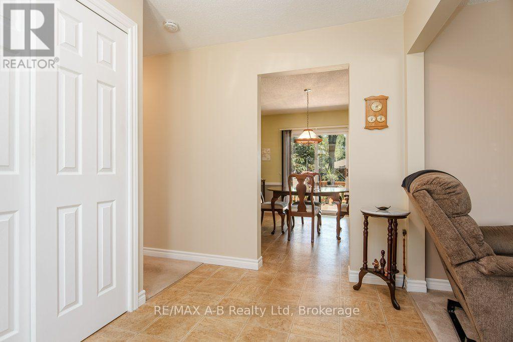 174 NEAL AVENUE - Image 18