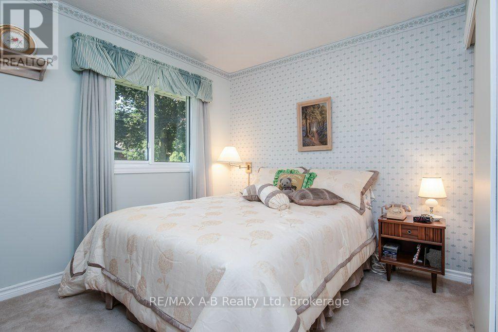 174 NEAL AVENUE - Image 35