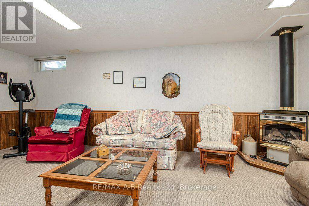 174 NEAL AVENUE - 37