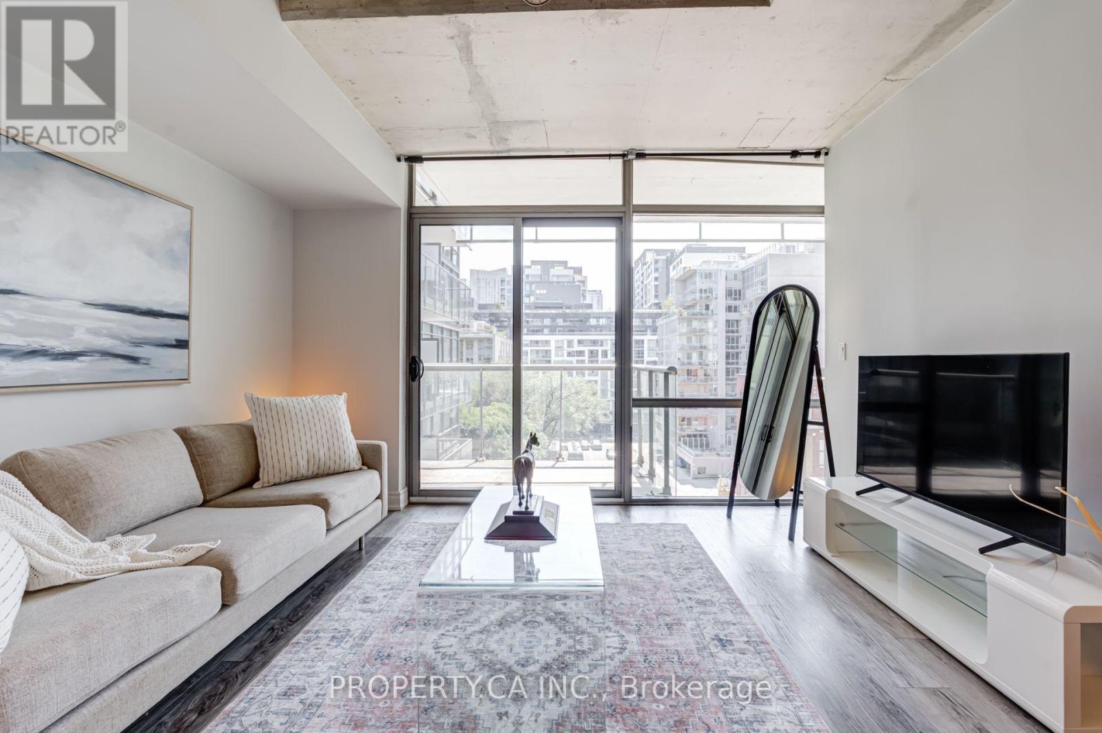 #702 55 STEWART STREET - 26
