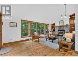 Living room - 1008 Seven Dwarfs Crescent, Bracebridge, ON P1L1X1 Photo 11
