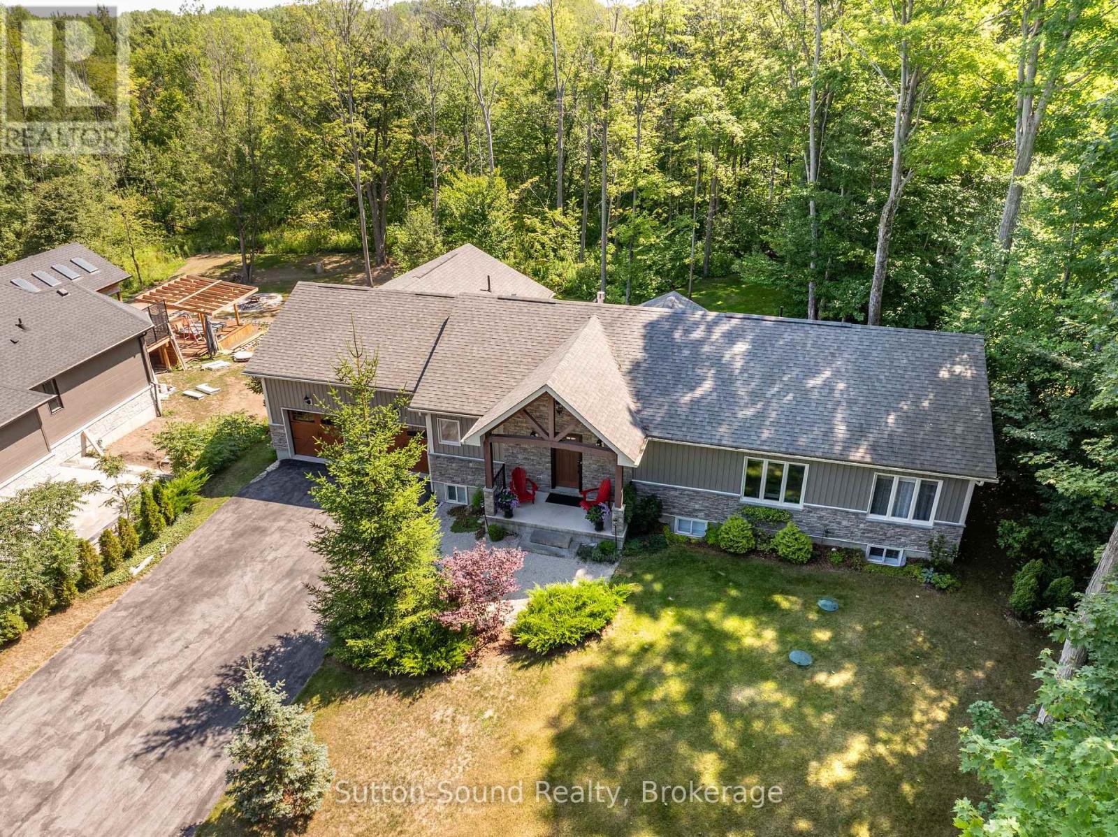 90 GRAHAM CRESCENT - Image 48
