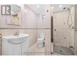 18 Irvington Crescent, Toronto, ON M2N2Z1 Photo 17