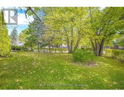 18 Irvington Crescent, Toronto, ON M2N2Z1 Photo 20