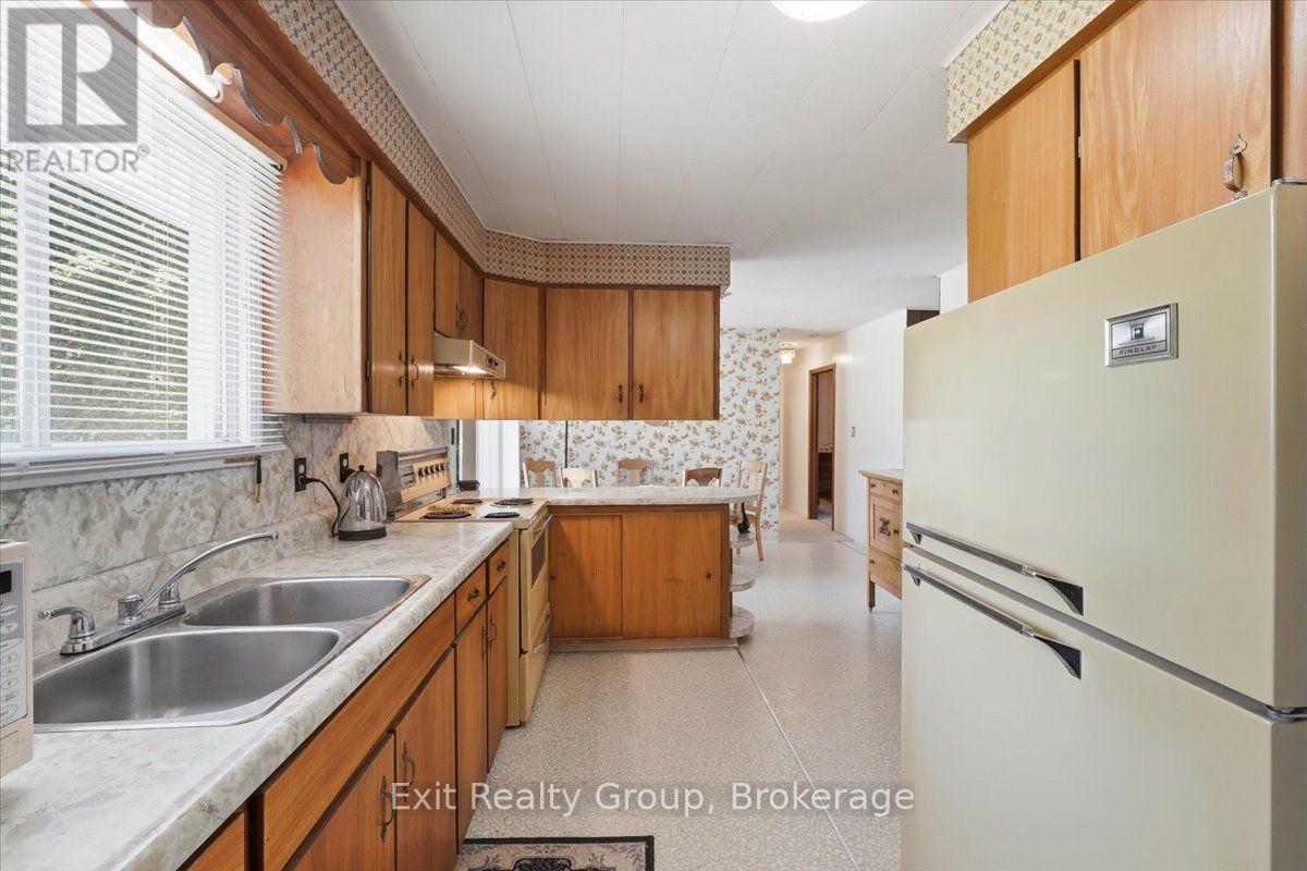 452 MARBLE POINT ROAD - Image 14