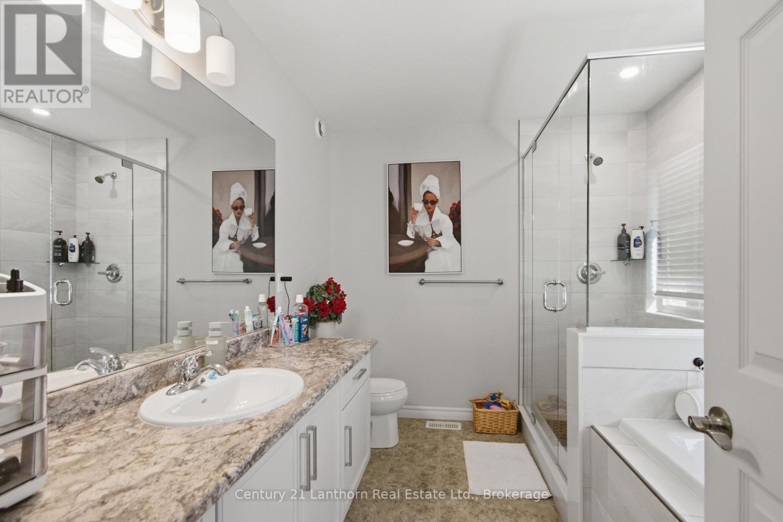 7 COTTONWOOD DRIVE - Image 25