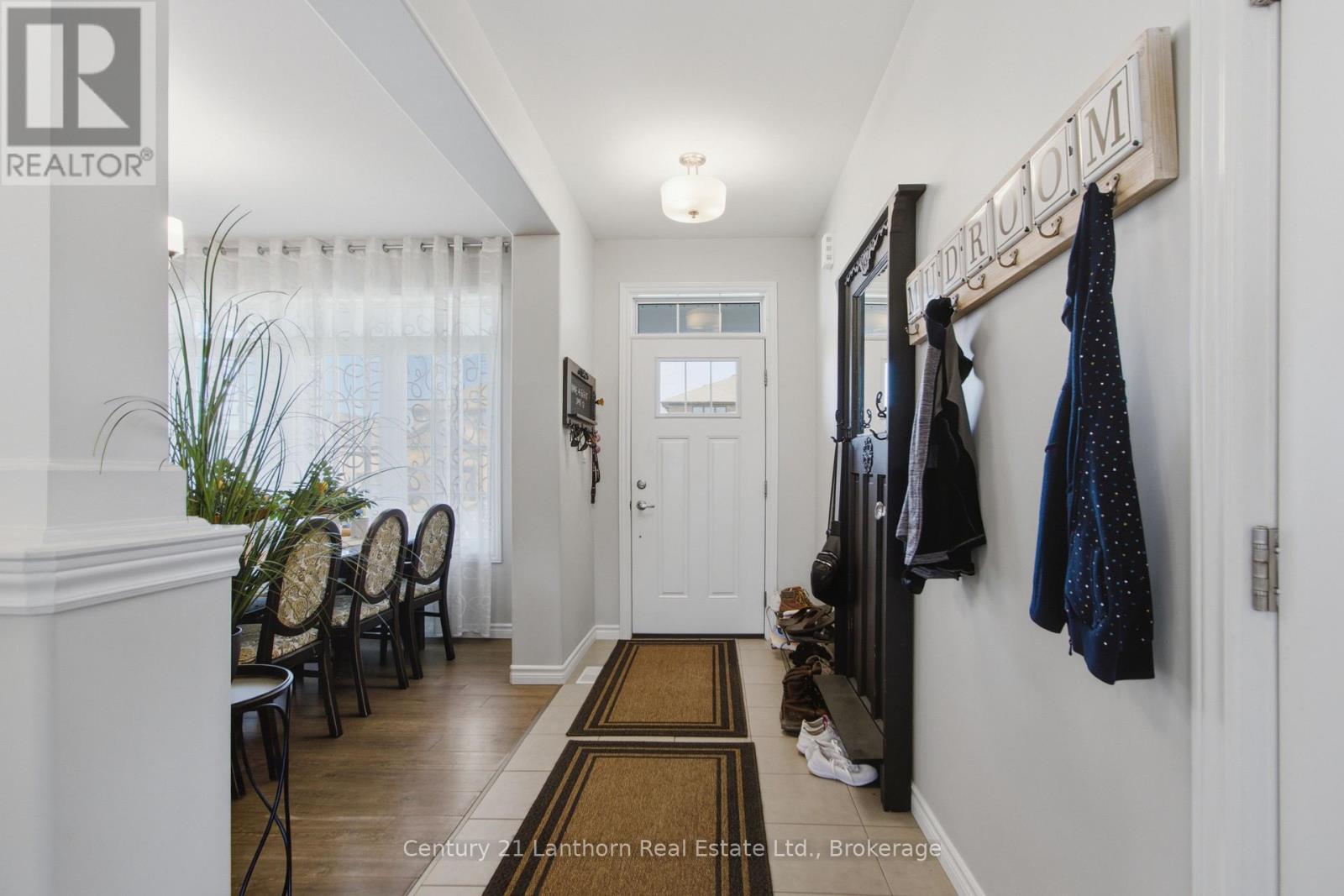 7 COTTONWOOD DRIVE - Image 4