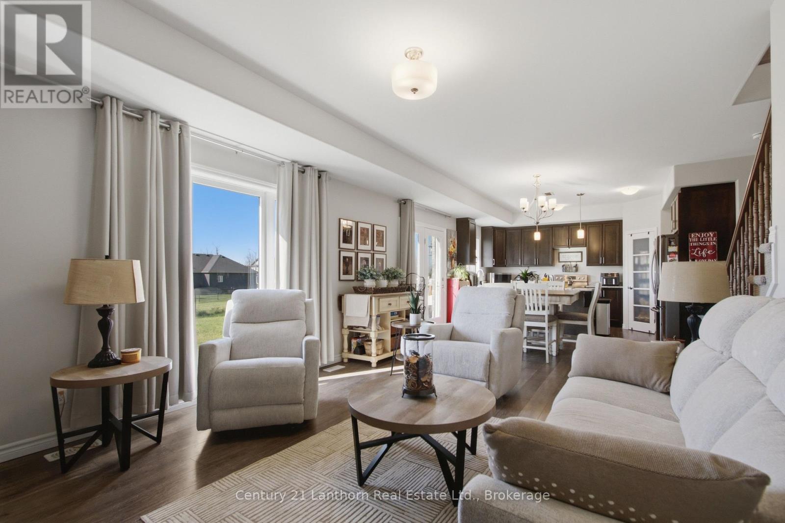 7 COTTONWOOD DRIVE - Image 9