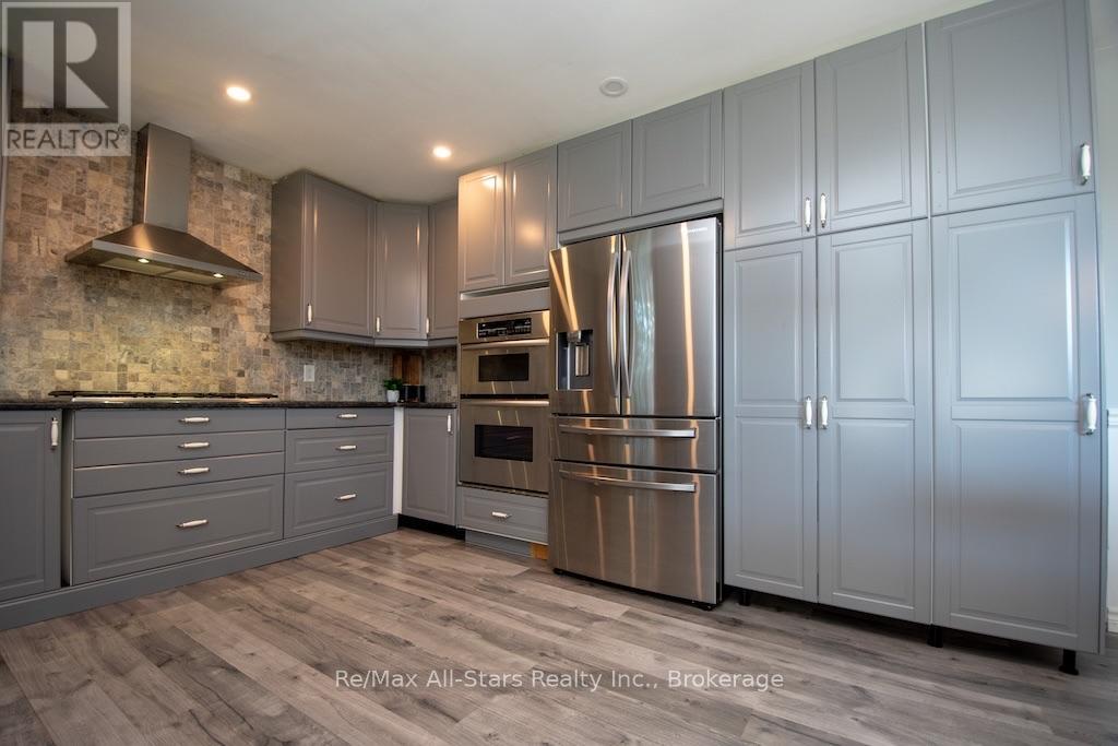 4 DANIEL COURT - Image 13