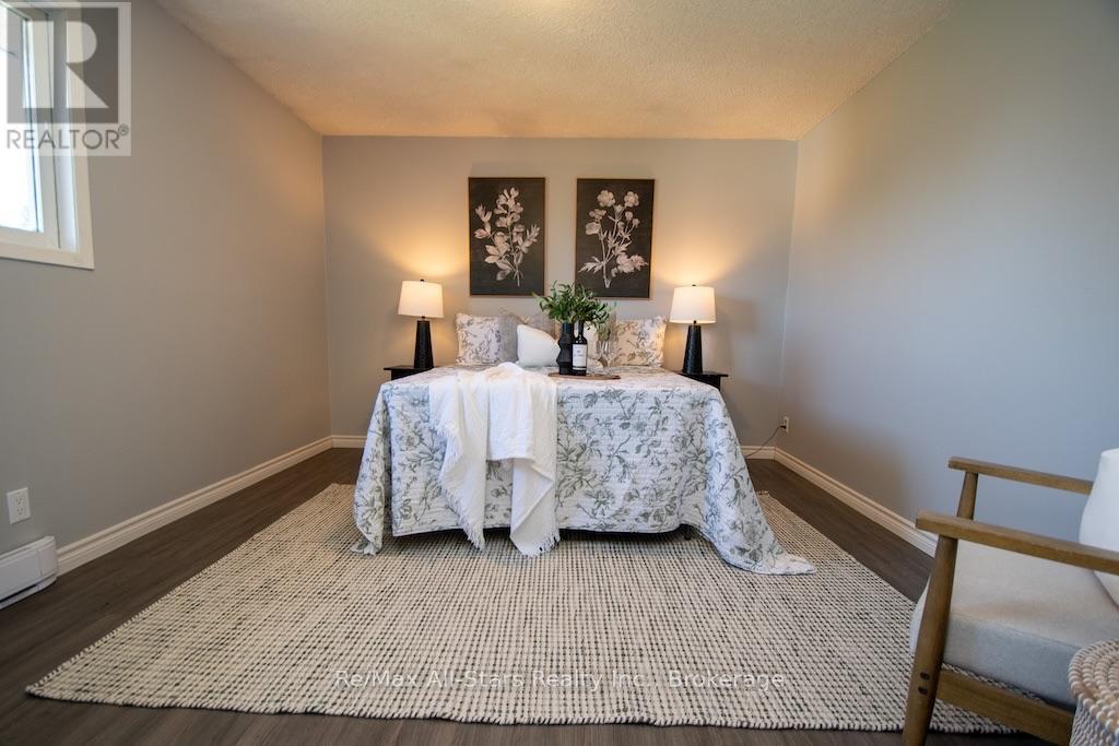 4 DANIEL COURT - Image 21