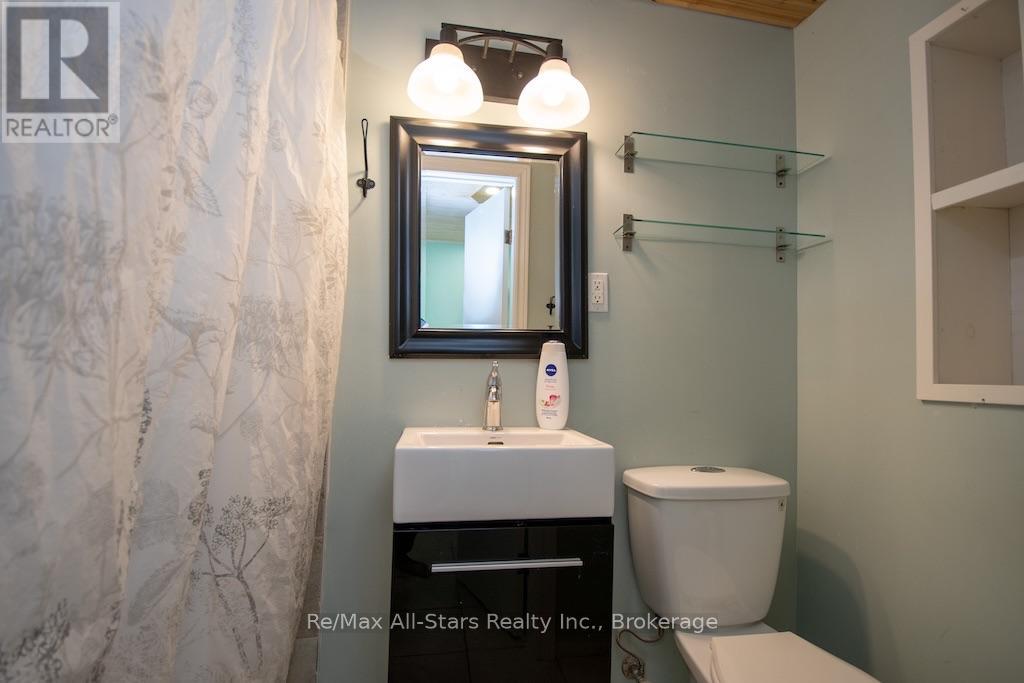 4 DANIEL COURT - Image 31