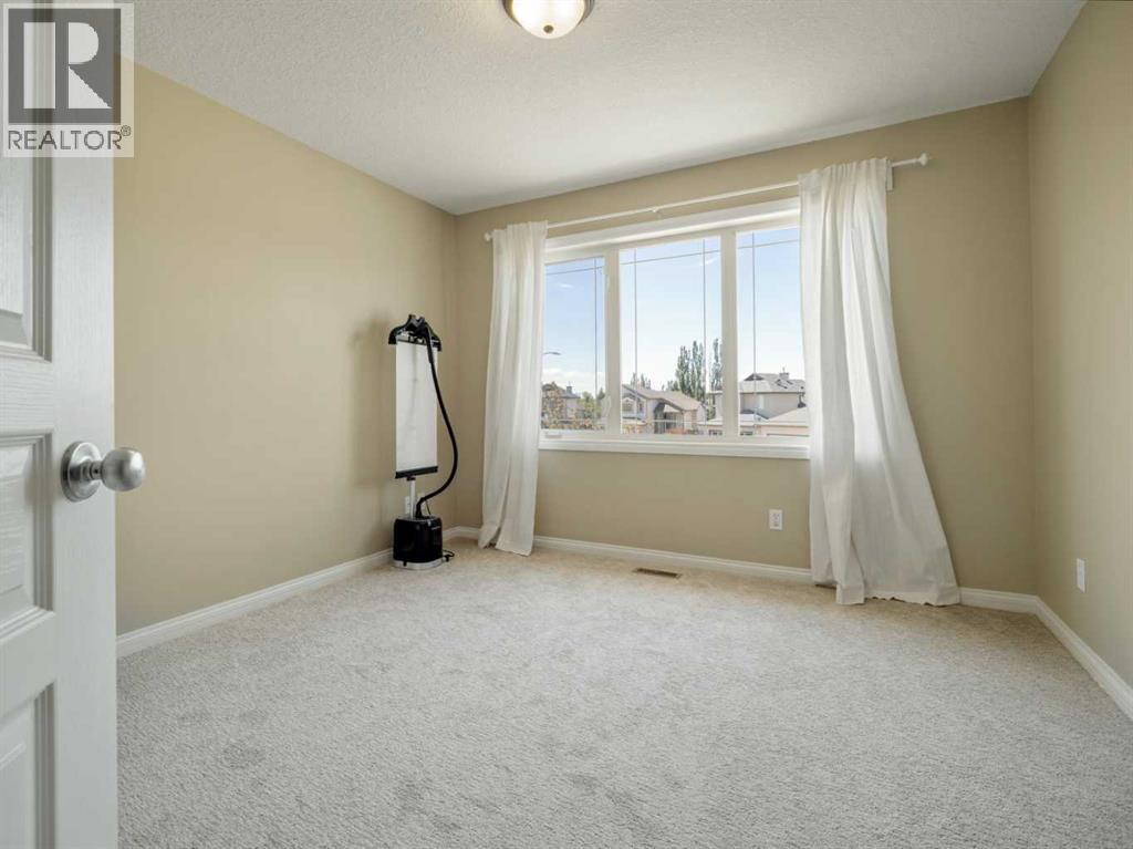 111 Fairmont Road S - Image 21