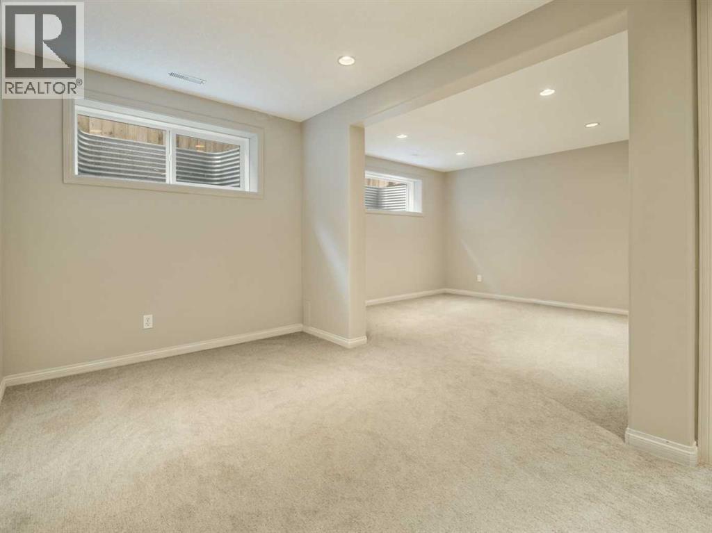 111 Fairmont Road S - 33