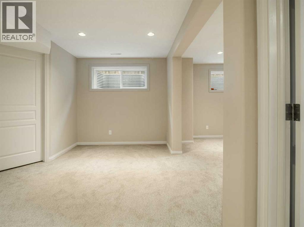 111 Fairmont Road S - Image 28