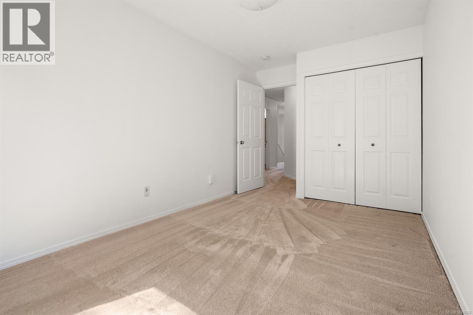 #6 1404 McKenzie Ave - 26