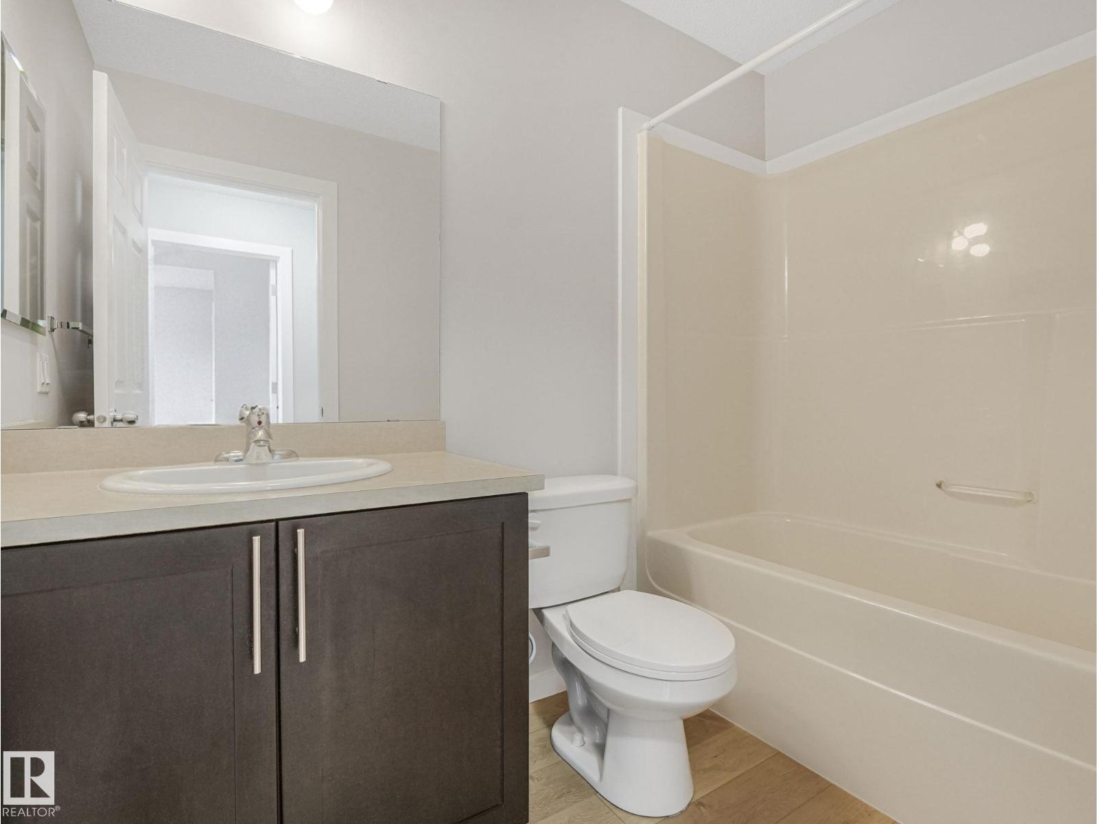 7327 24 Avenue SW - Photo 44