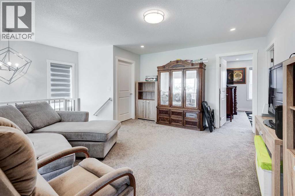 768 Edgefield Crescent - 25