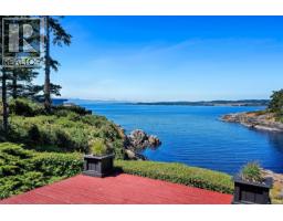 330 Plaskett Pl, Esquimalt, BC V9A6G4 Photo 43