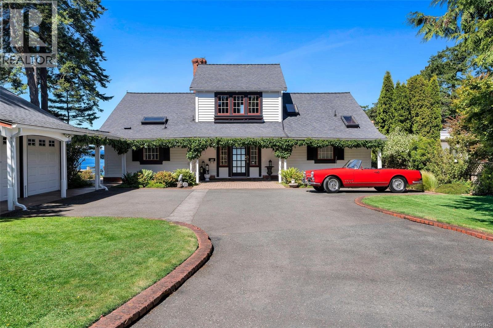 330 Plaskett Pl - 4