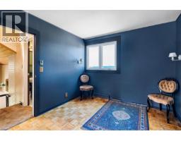 330 Plaskett Pl, Esquimalt, BC V9A6G4 Photo 33
