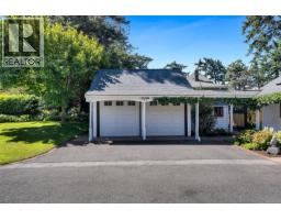 330 Plaskett Pl, Esquimalt, BC V9A6G4 Photo 49
