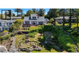 330 Plaskett Pl, Esquimalt, BC V9A6G4 Photo 58