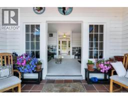 Sunroom - 330 Plaskett Pl, Esquimalt, BC V9A6G4 Photo 12