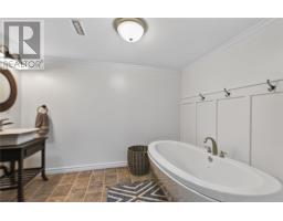 27 Pinedo Road thumbnail 20