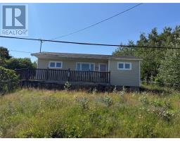 14 Bob Clark Drive thumbnail 3