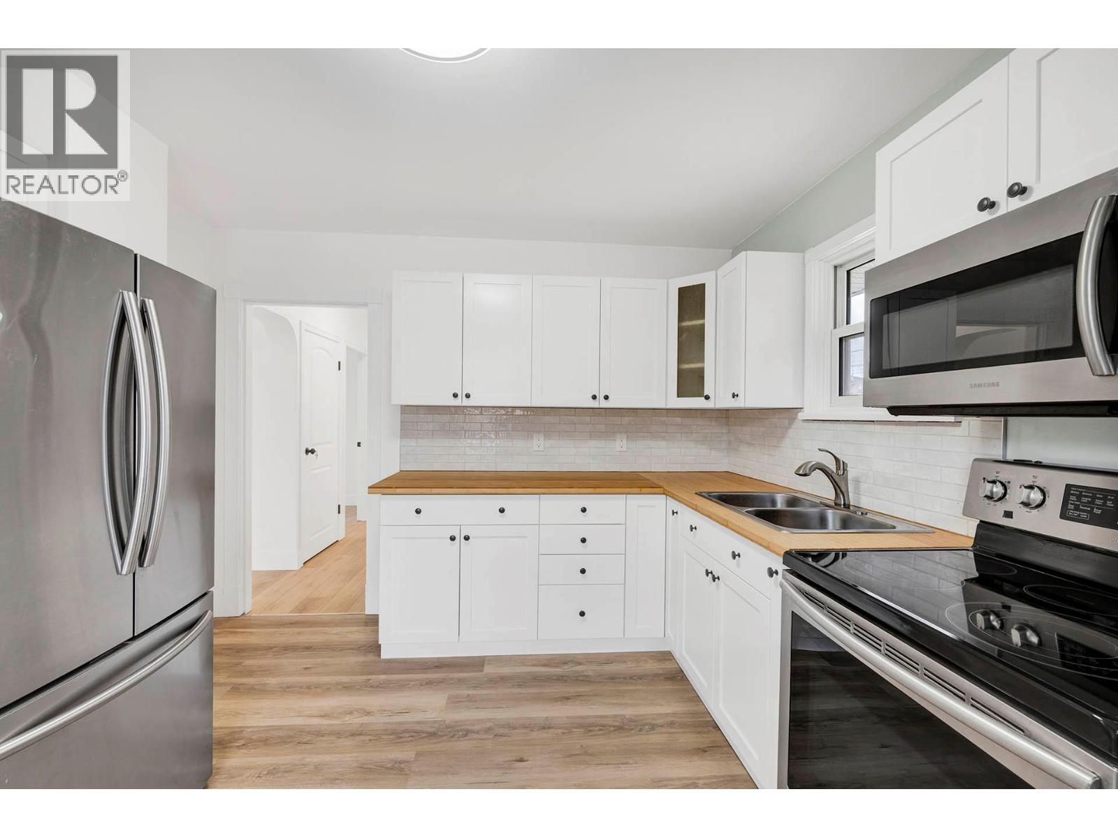 Kitchen up