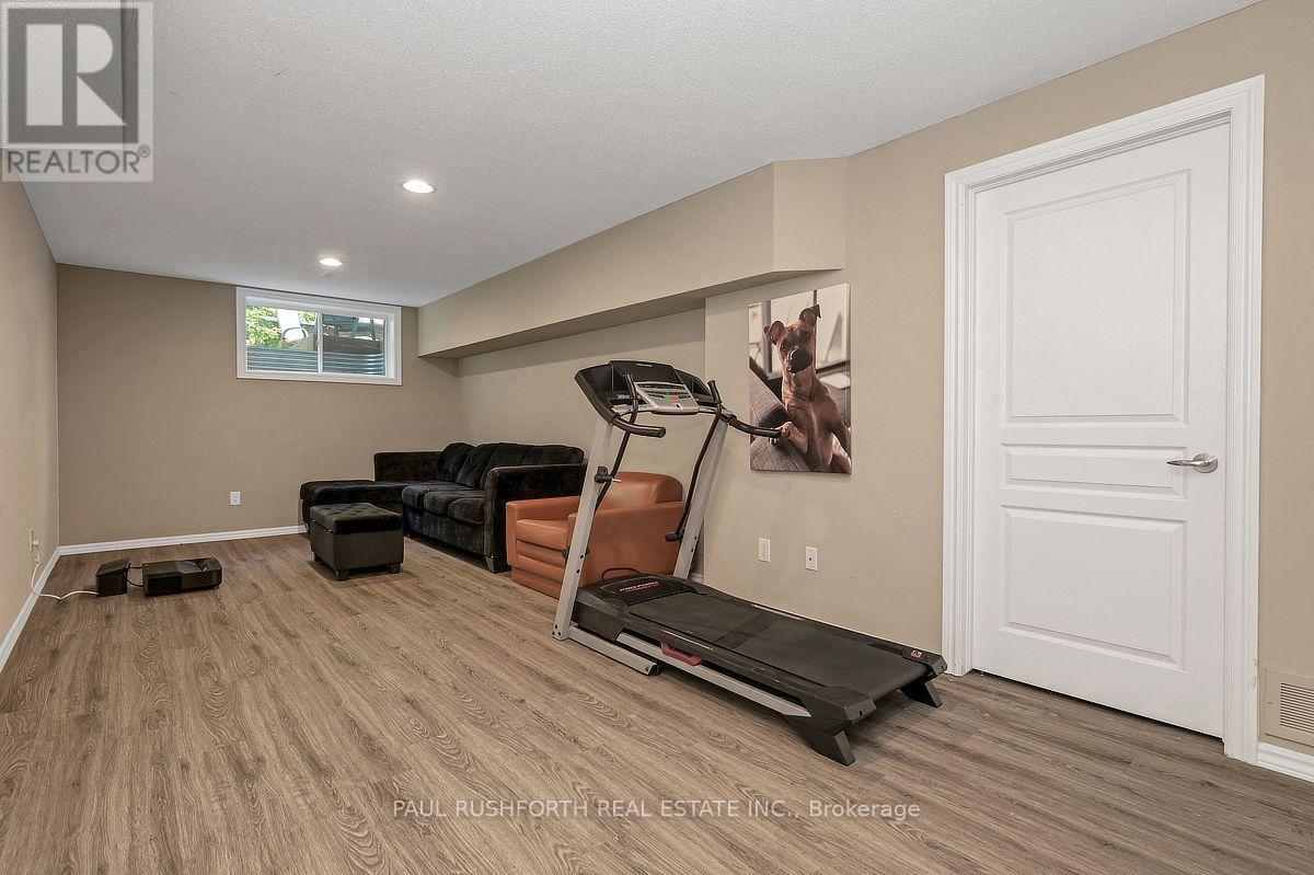 2 Bed, 2 Bath House for Sale in Ottawa – 505 SALZBURG DRIVE, Ottawa – MLS# X13643694 - Image 23