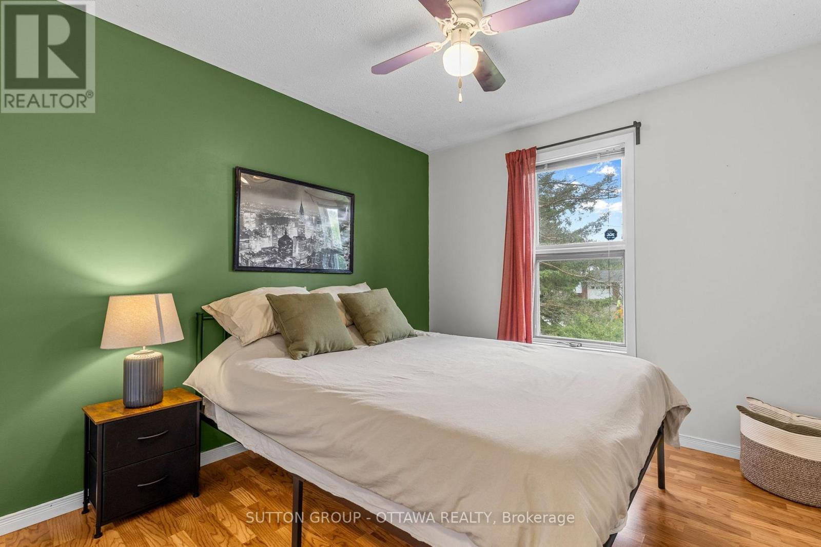 8097 LAURIE LANE - 19