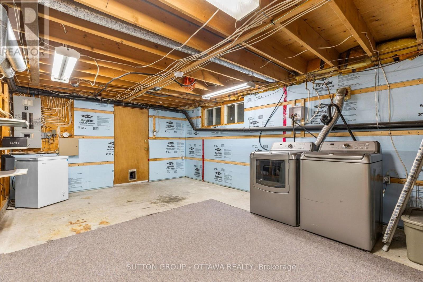 3 Bed, 2 Bath House for Sale in Ottawa – 8097 LAURIE LANE, Ottawa – MLS# X13644006 - Image 32