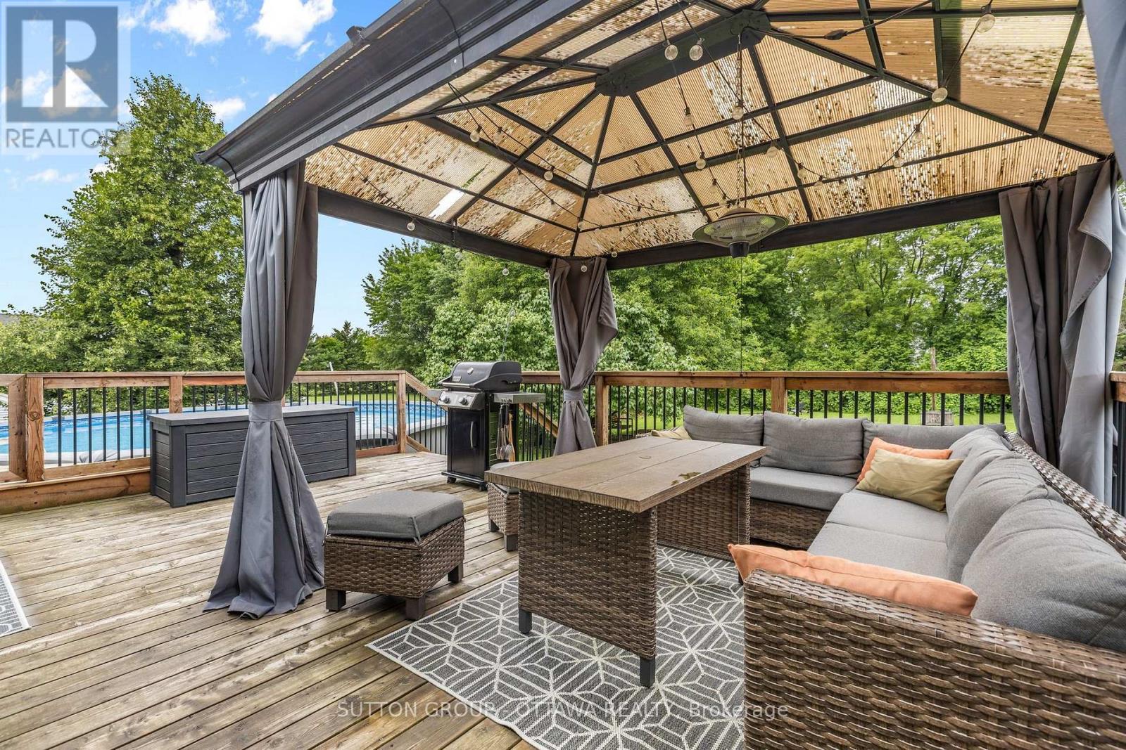 8097 LAURIE LANE - 36