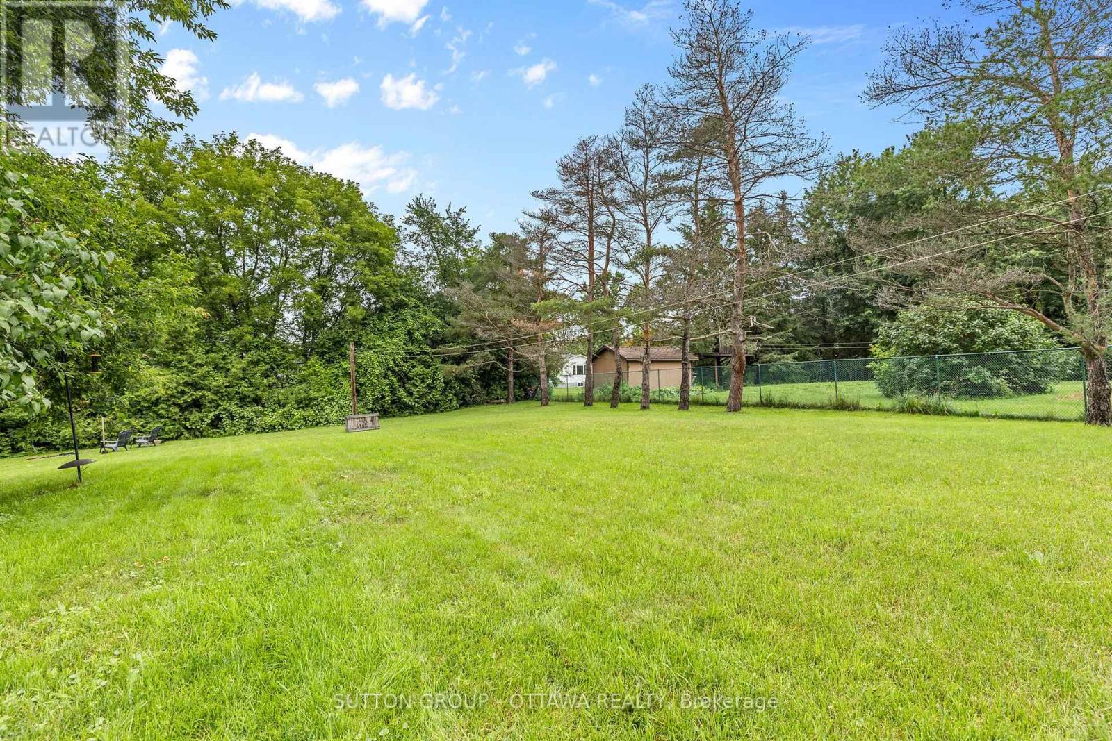 8097 LAURIE LANE - 39