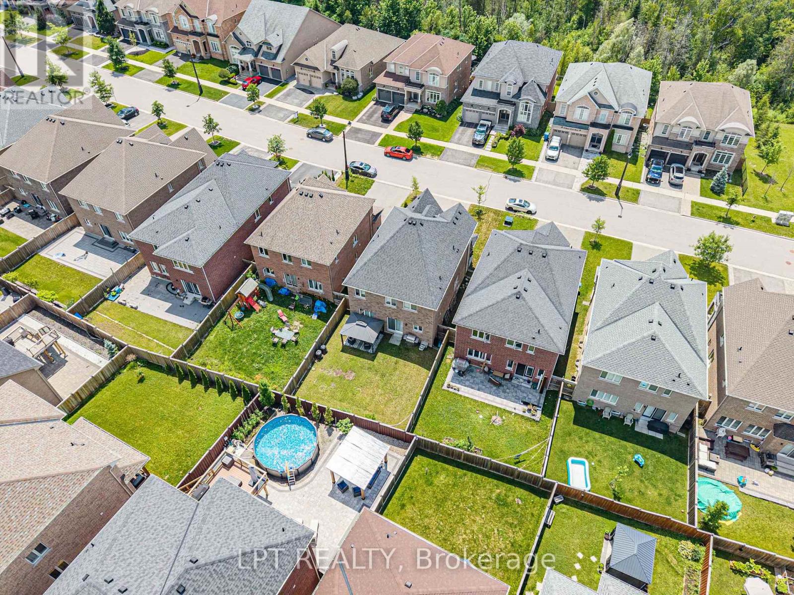 20 MANOR FOREST ROAD - 8