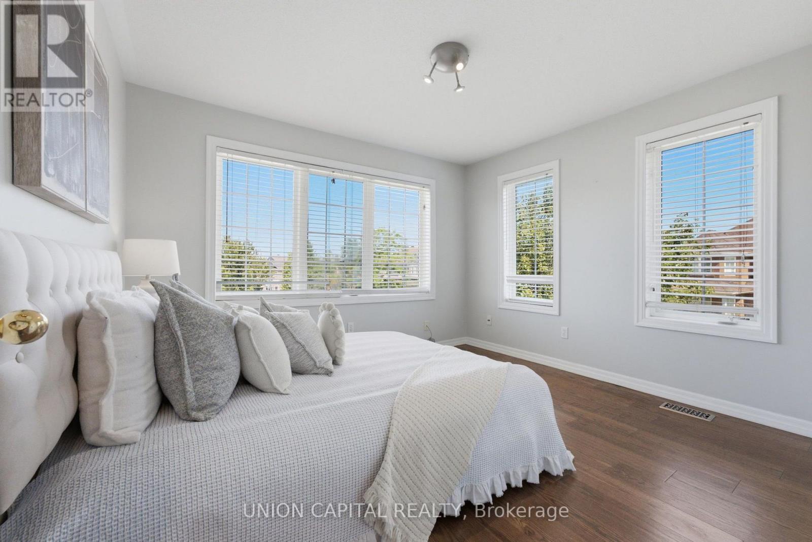 33 EAKIN MILL ROAD - 29