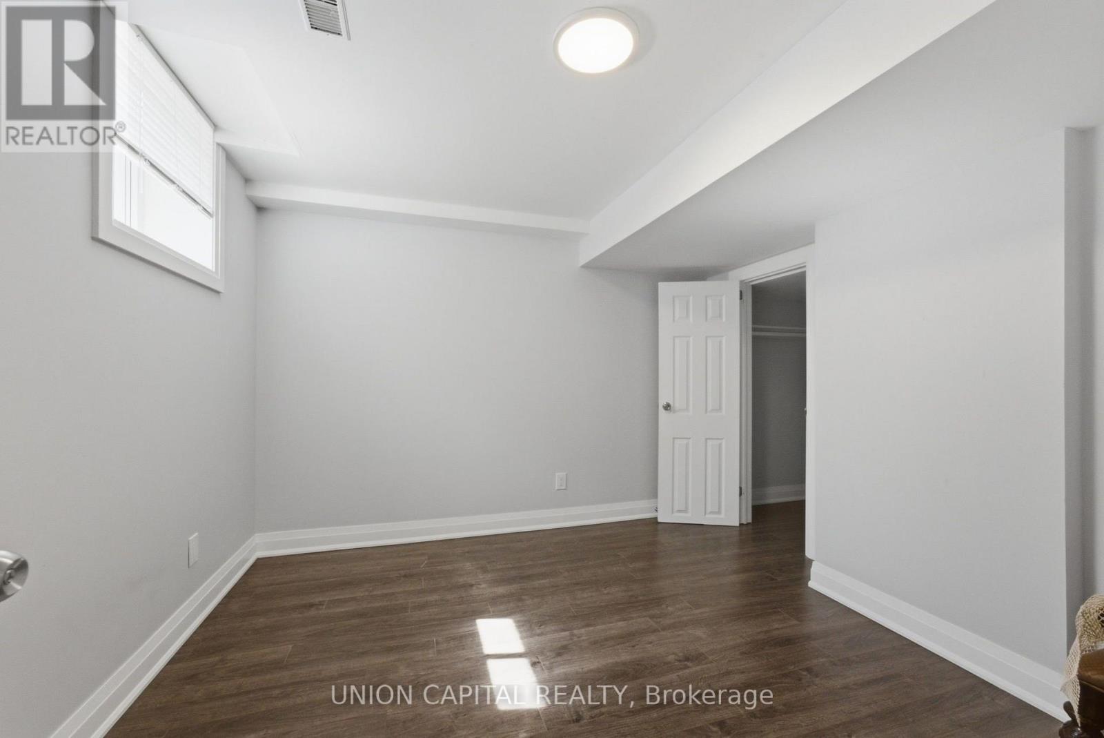 33 EAKIN MILL ROAD - 34