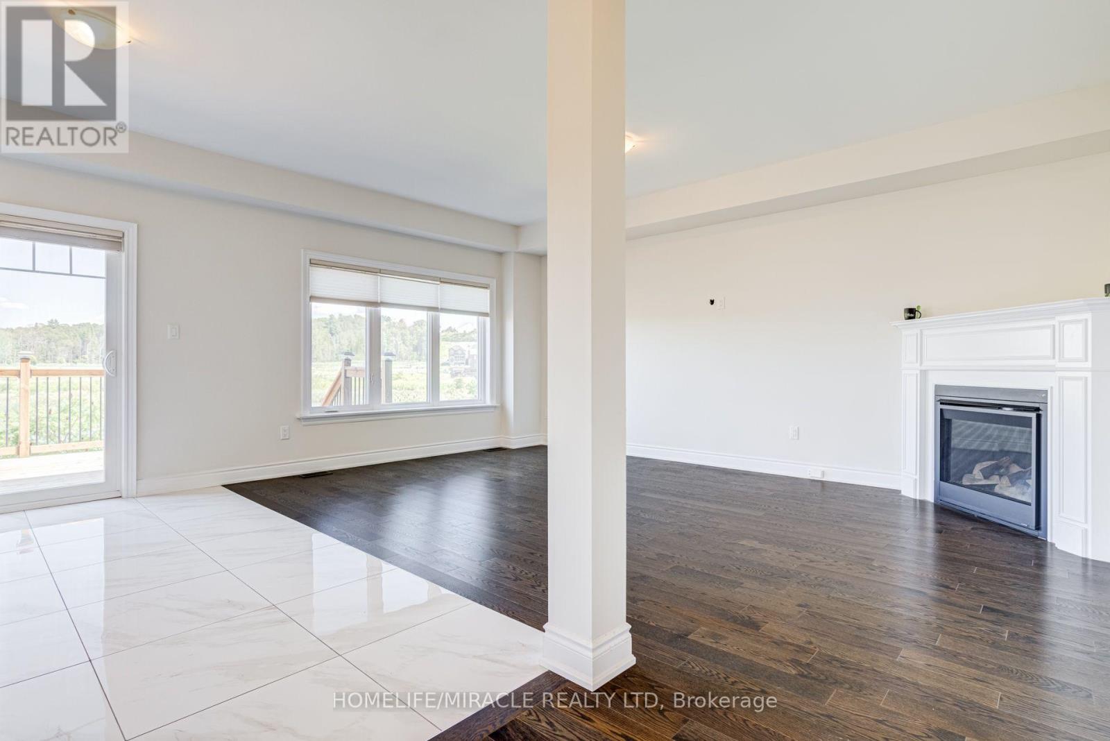 25 LORNE THOMAS PLACE - 5