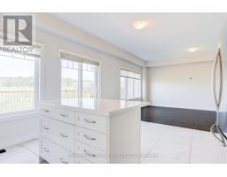 25 Lorne Thomas Place, New Tecumseth, ON L9R0T8 Photo 9