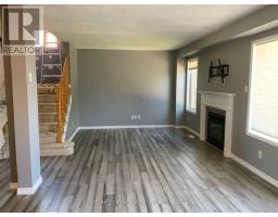 136 Tunbridge Road, Barrie, ON L4M6T1 Photo 10