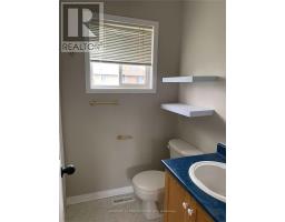 Recreational, Games room - 136 Tunbridge Road, Barrie, ON L4M6T1 Photo 9