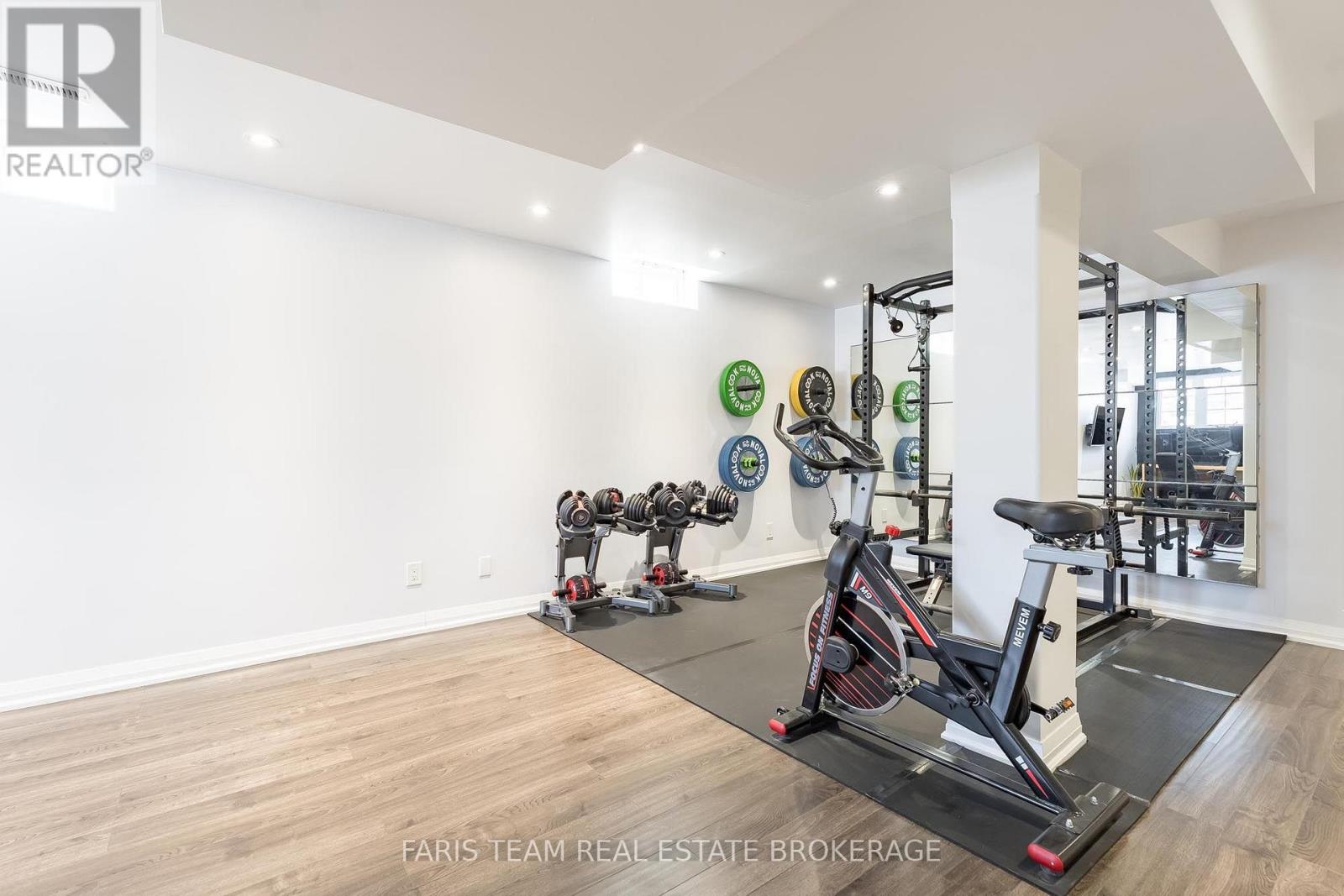 92 WESLEY AVENUE - 20