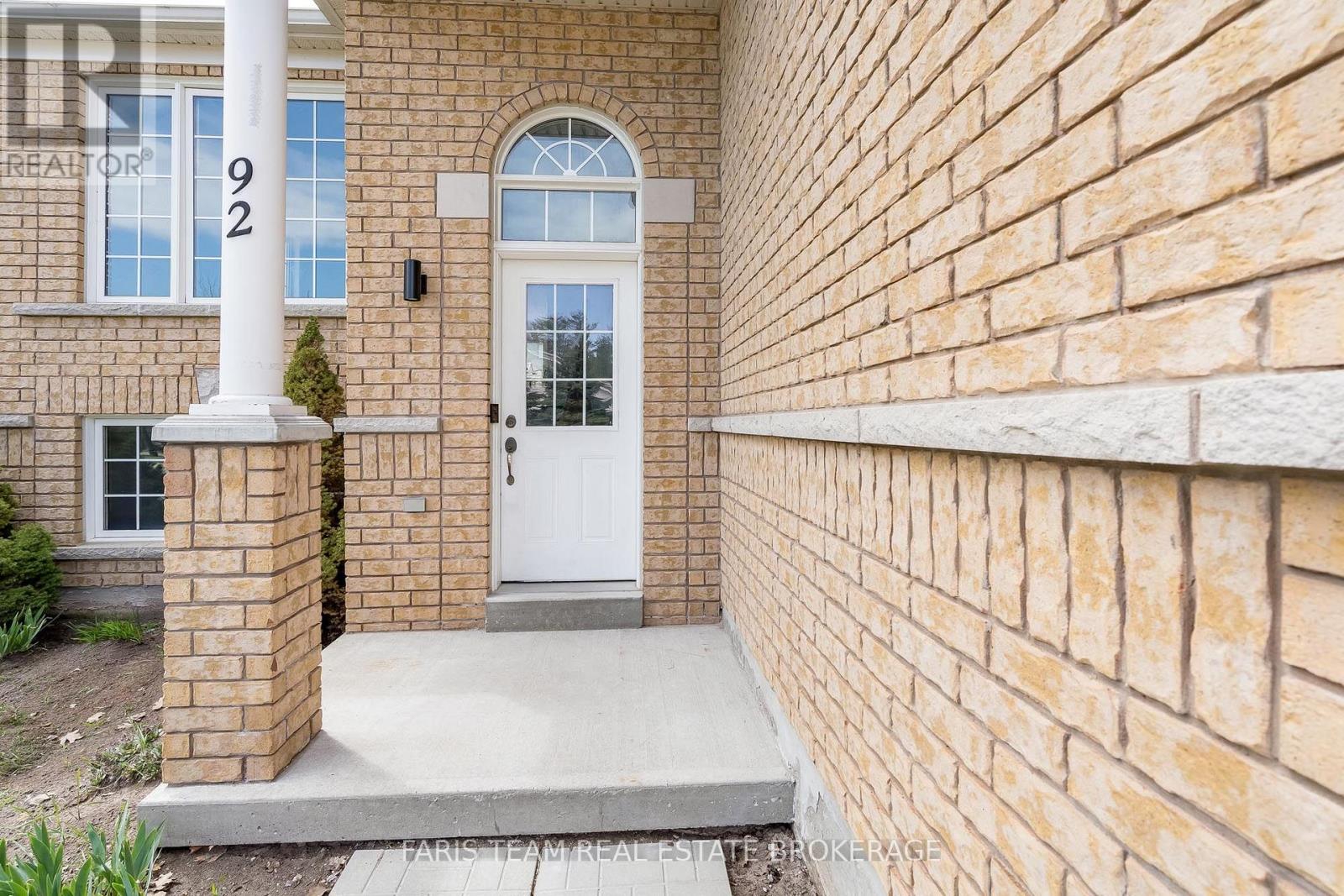 92 WESLEY AVENUE - 4