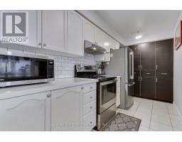 1323 - 18 Mondeo Drive, Toronto, ON M1P5C8 Photo 7