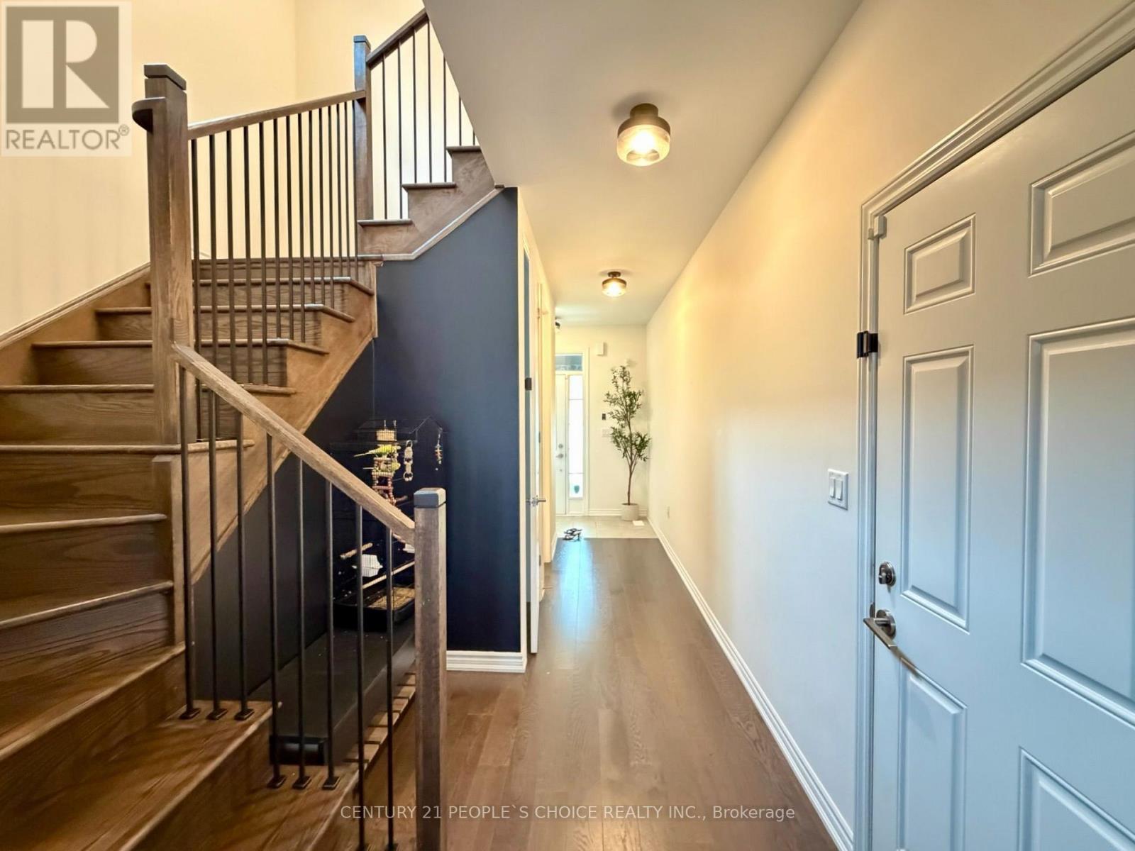 487 BERGAMOT AVENUE - 6