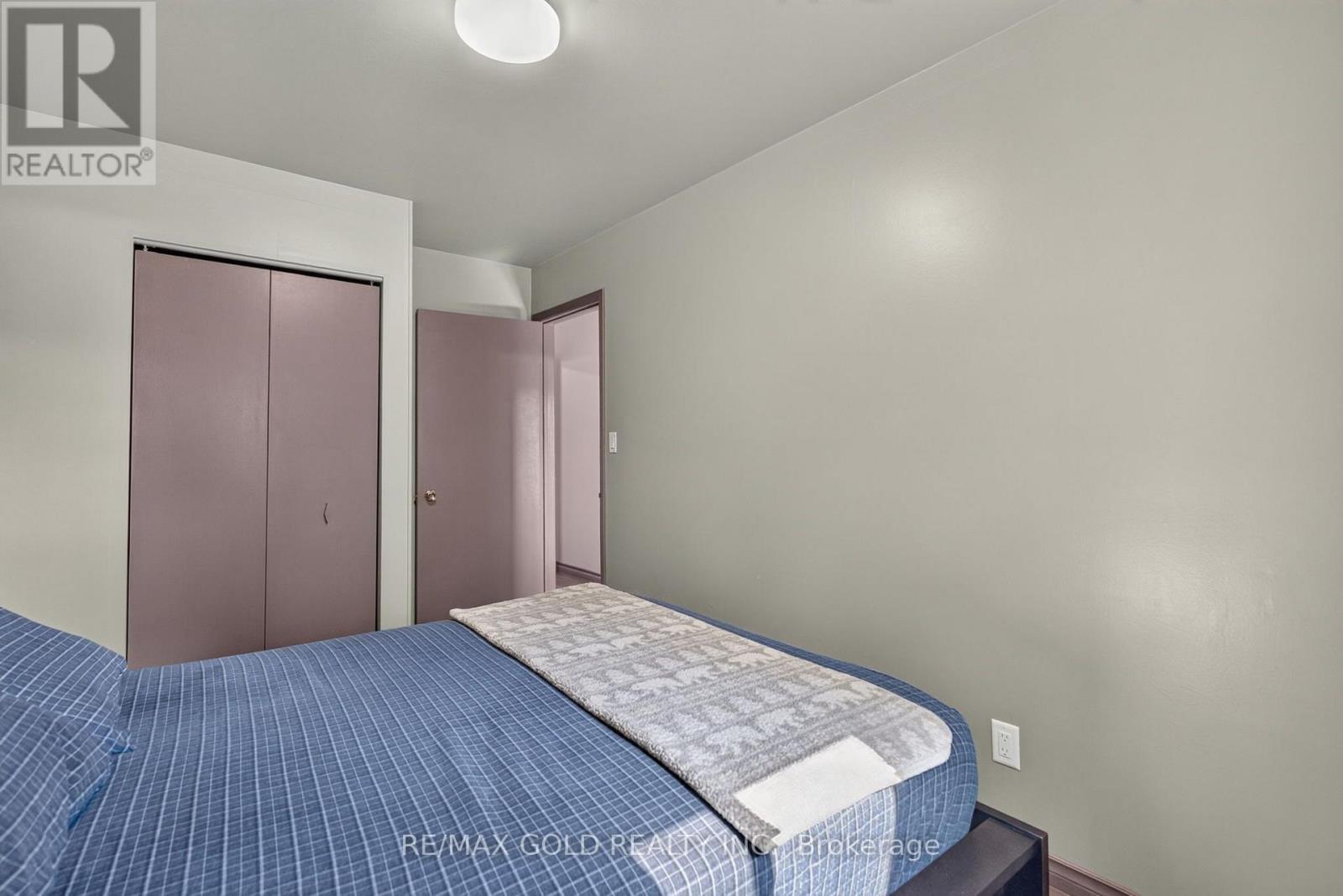 18 ESPLANADE ROAD - 23
