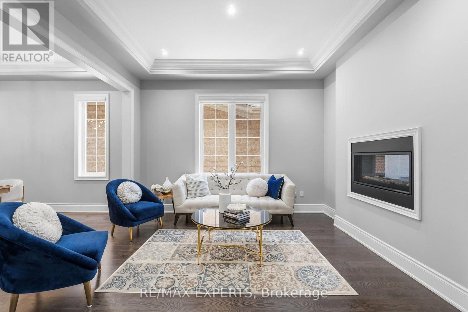 3 ROCKTON COURT - 9