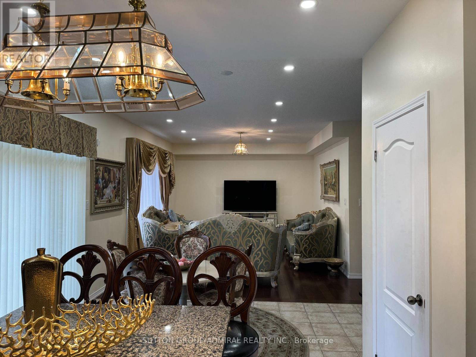 129 WHITWELL WAY - 8
